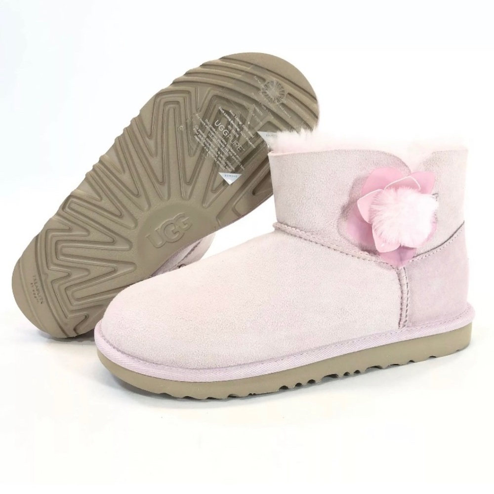 Ugg mini bailey cactus flower seashell pink boots